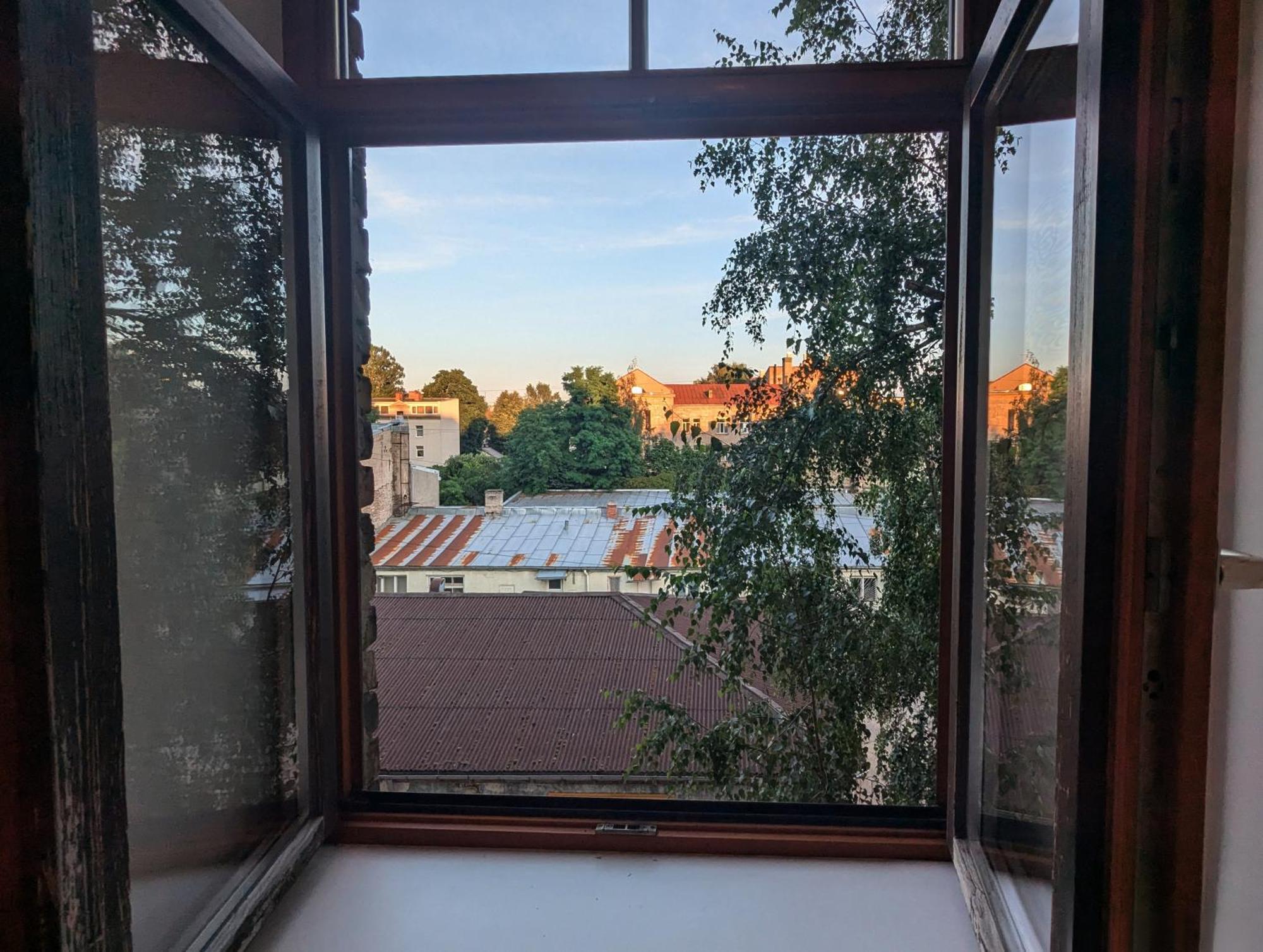 Midcentury Modern, Quiet, 40M Studio With Bath Riga Exterior photo